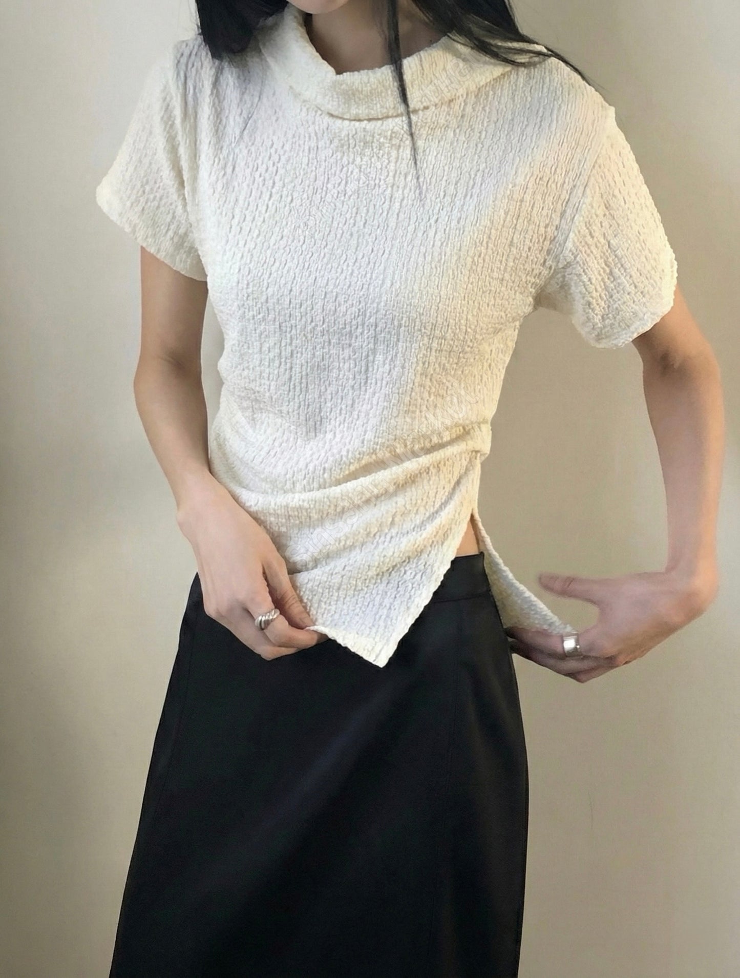 Crinkle Side Split top