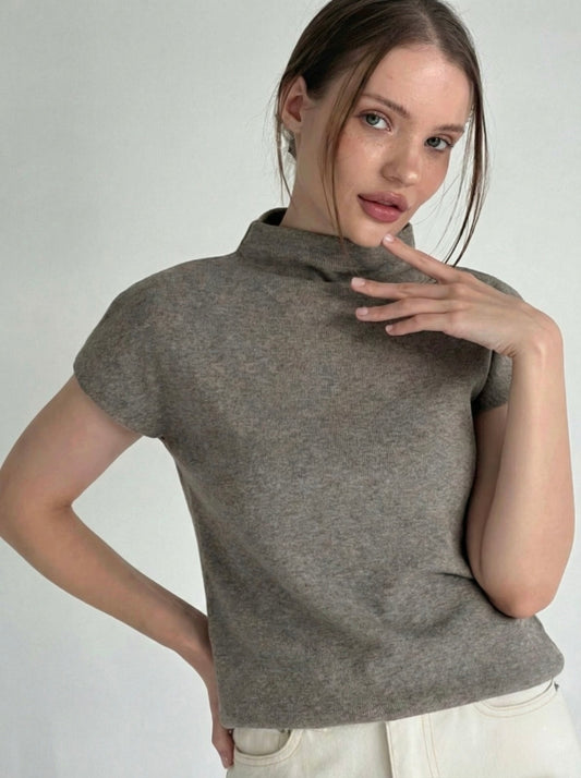 Short Sleeve Knit Top